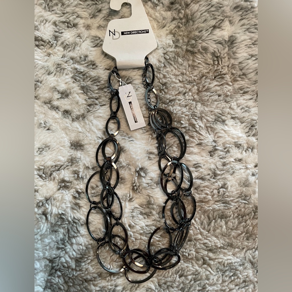 Women’s Necklace